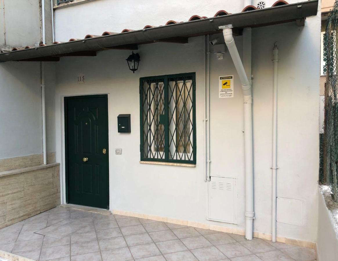 Detached House Garden Rome Apartment Ngoại thất bức ảnh